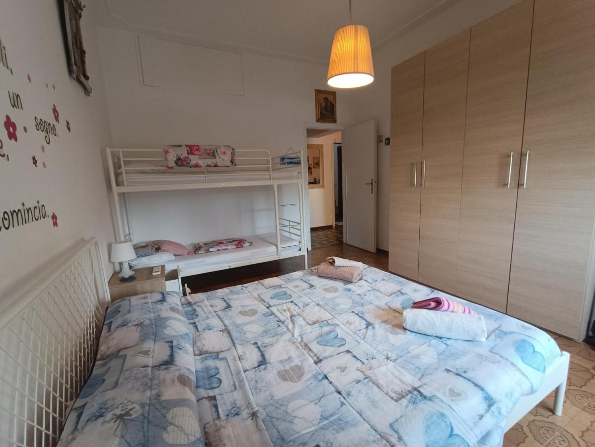 Le Palme 98 "Casa Vacanze" Lido di Camaiore Dış mekan fotoğraf