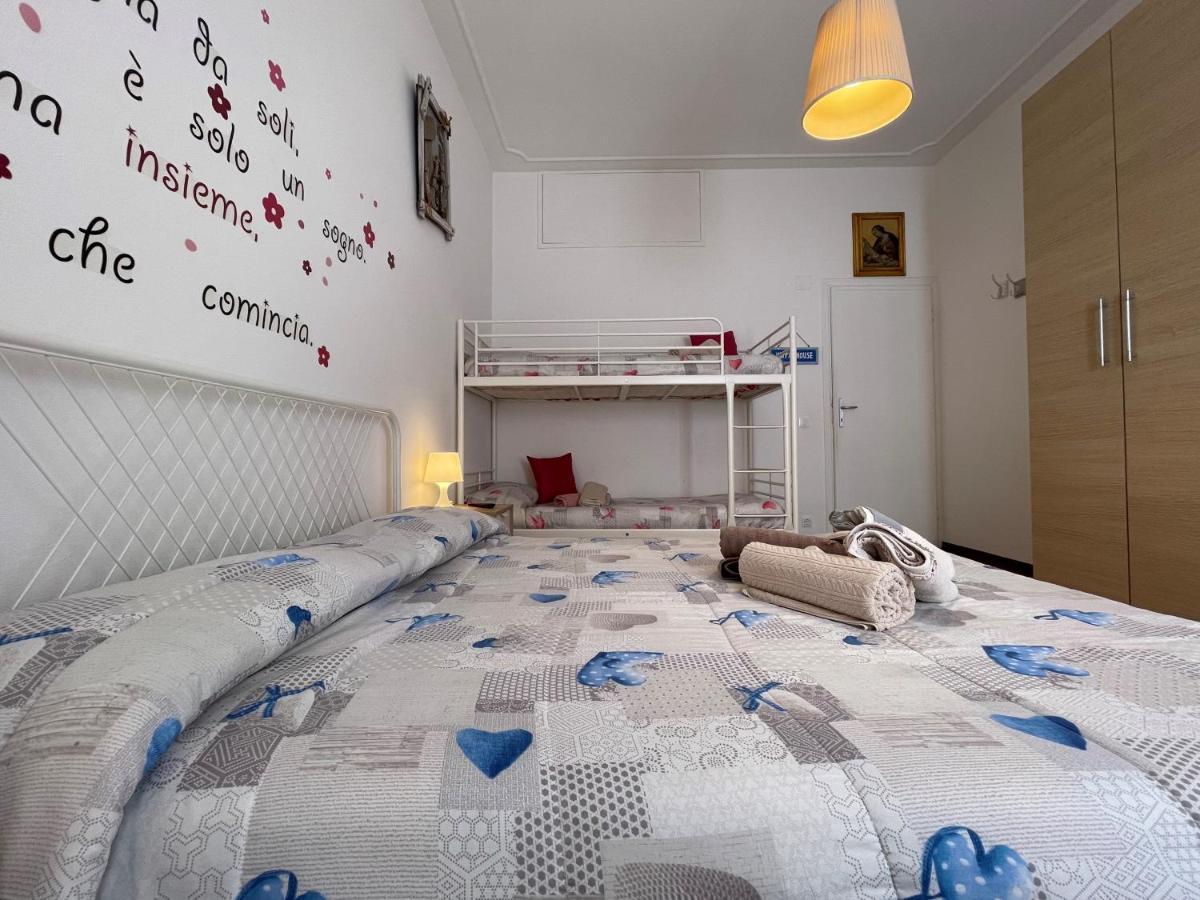 Le Palme 98 "Casa Vacanze" Lido di Camaiore Dış mekan fotoğraf
