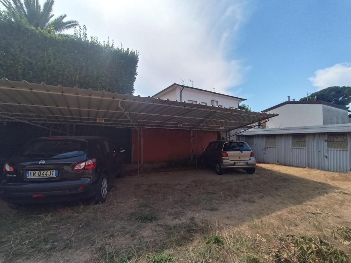 Le Palme 98 "Casa Vacanze" Lido di Camaiore Dış mekan fotoğraf