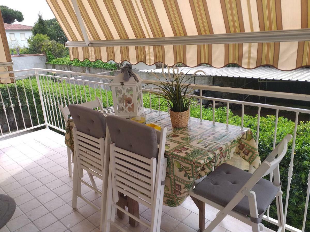 Le Palme 98 "Casa Vacanze" Lido di Camaiore Dış mekan fotoğraf