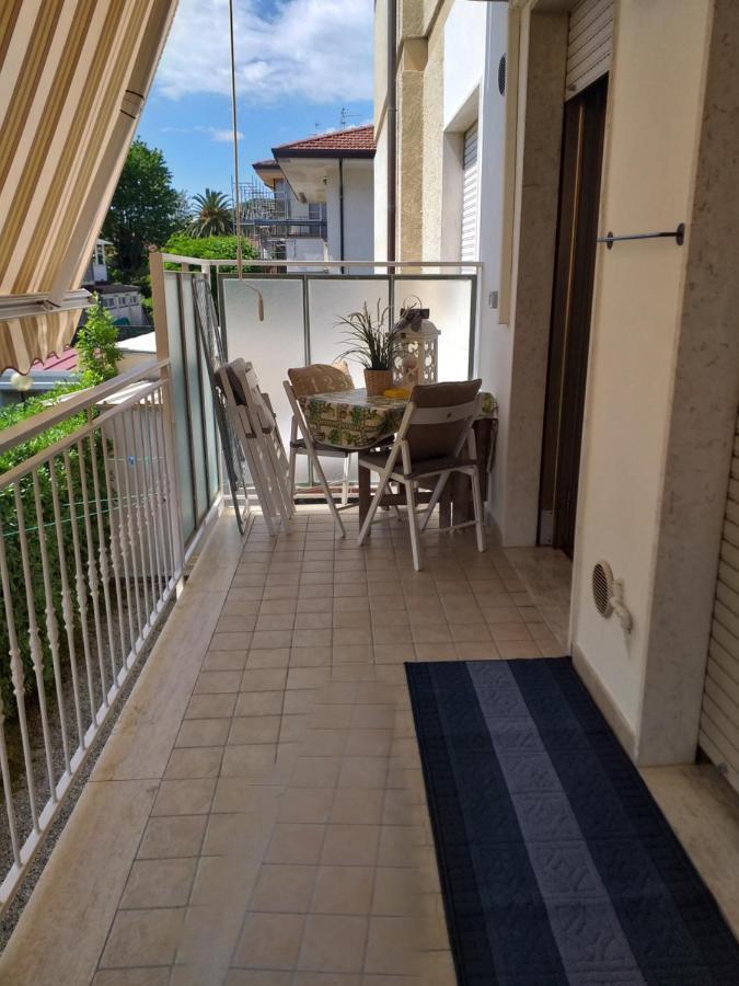 Le Palme 98 "Casa Vacanze" Lido di Camaiore Dış mekan fotoğraf