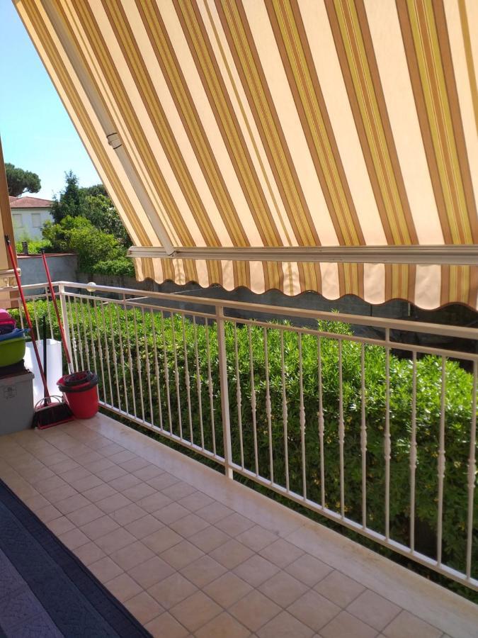 Le Palme 98 "Casa Vacanze" Lido di Camaiore Dış mekan fotoğraf
